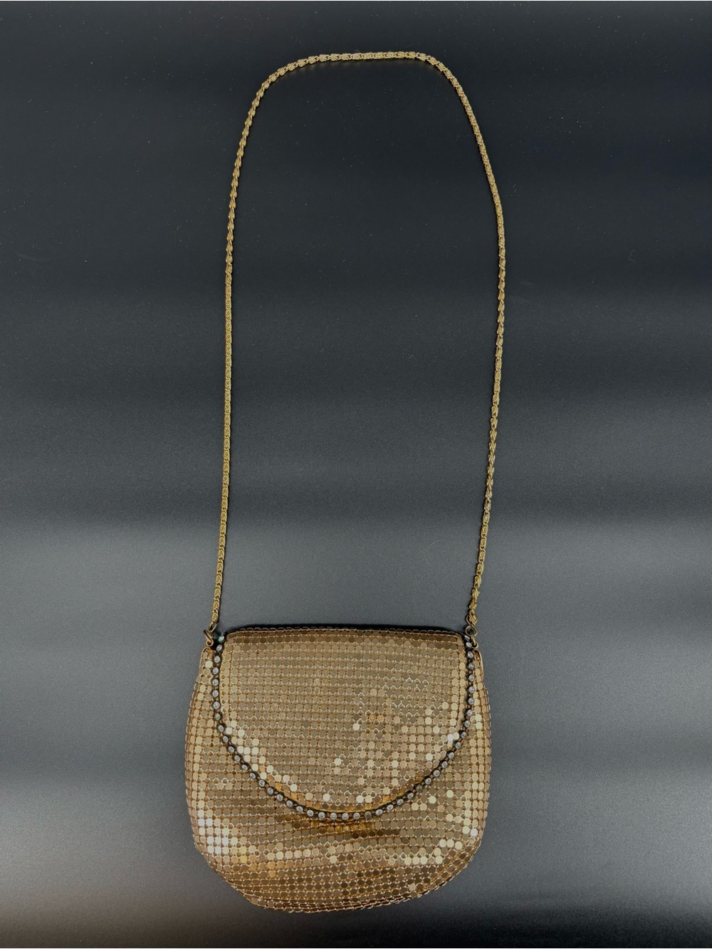 Vintage 70s 80s Gold Chainmail Evening Purse ✨ Liquid Gold Mesh Crossbody